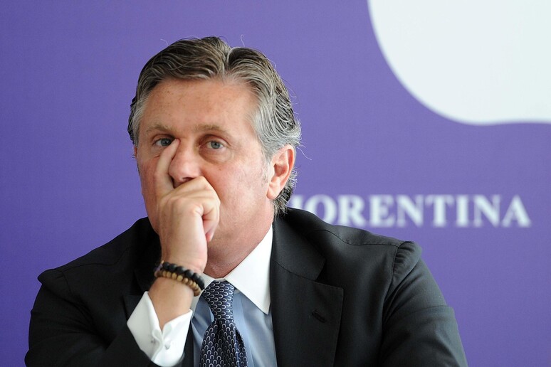 - RIPRODUZIONE RISERVATA