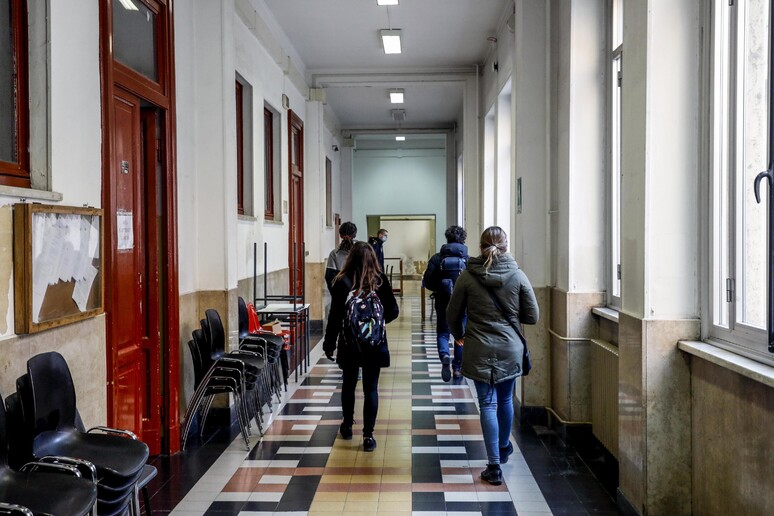 Scuola - RIPRODUZIONE RISERVATA