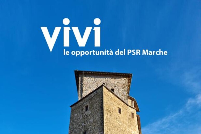 - RIPRODUZIONE RISERVATA