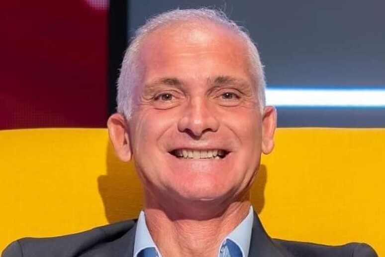 - RIPRODUZIONE RISERVATA