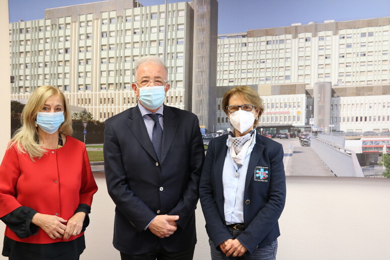 - RIPRODUZIONE RISERVATA