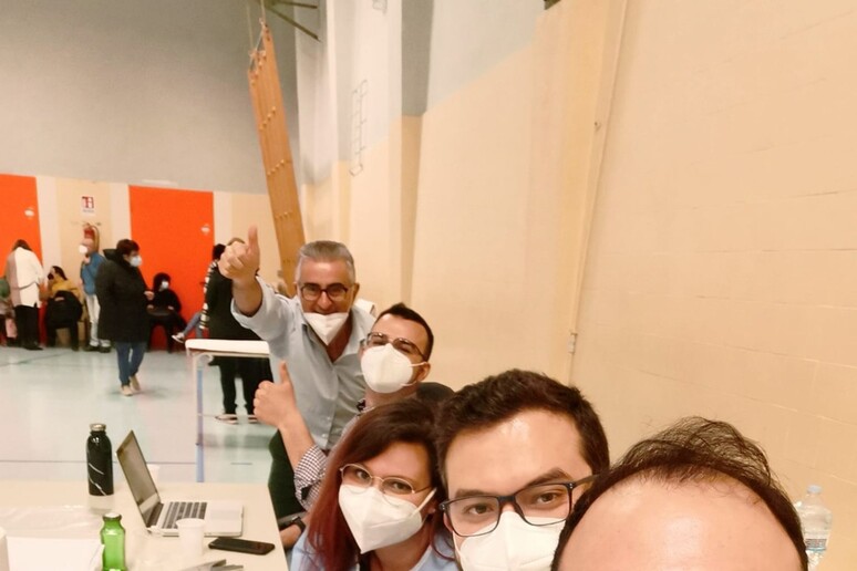 - RIPRODUZIONE RISERVATA