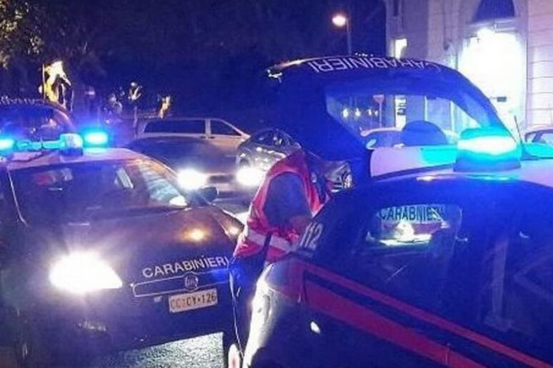- RIPRODUZIONE RISERVATA