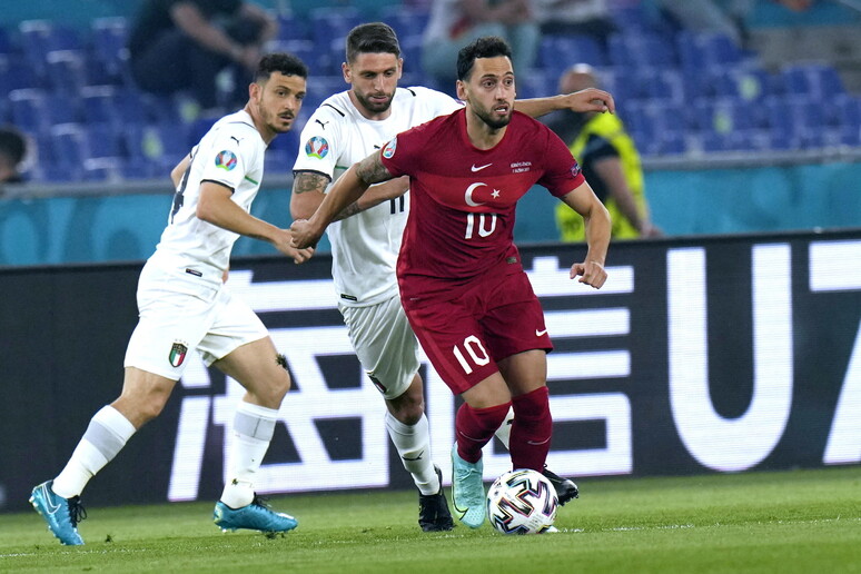 Calhanoglu e Demiral contro CR7 sognando rivincita con l 'Italia © ANSA/EPA