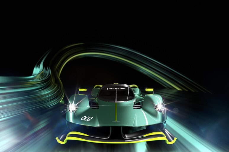 Aston Martin, Valkyrie Pro � hypercar  'radicale ' - RIPRODUZIONE RISERVATA