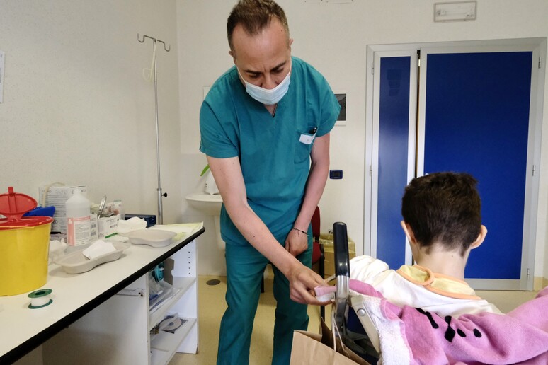 - RIPRODUZIONE RISERVATA