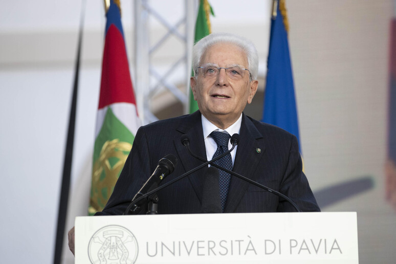 - RIPRODUZIONE RISERVATA