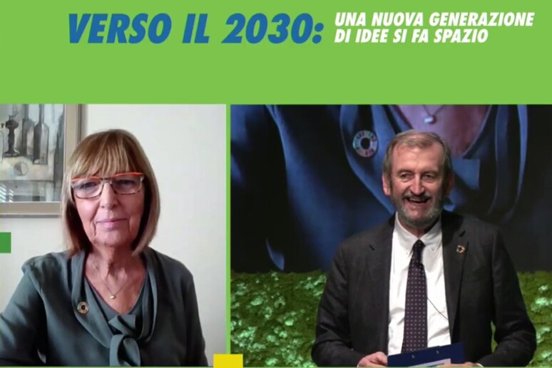 - RIPRODUZIONE RISERVATA