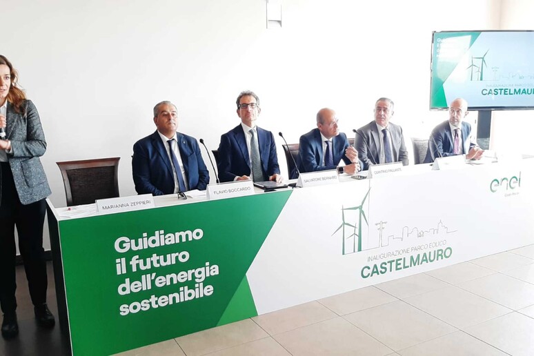 - RIPRODUZIONE RISERVATA