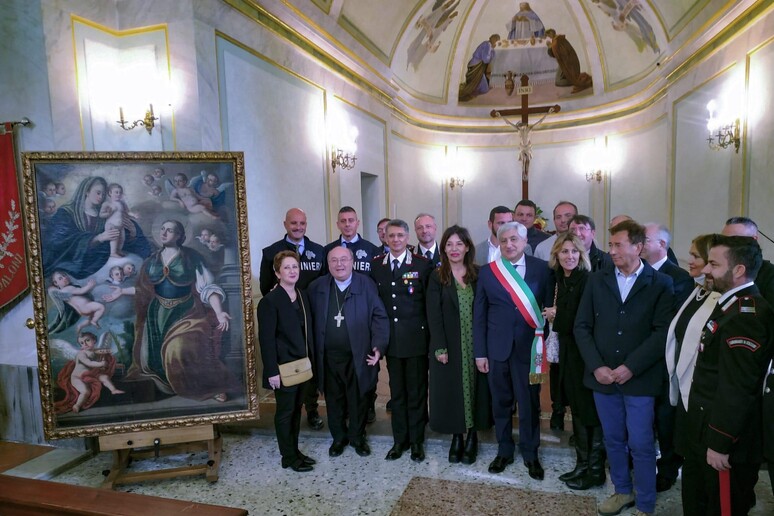 - RIPRODUZIONE RISERVATA