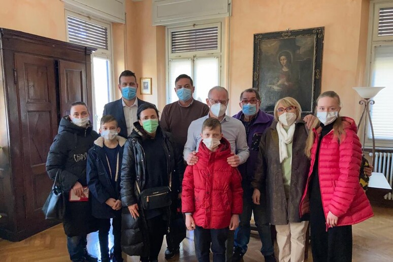 - RIPRODUZIONE RISERVATA