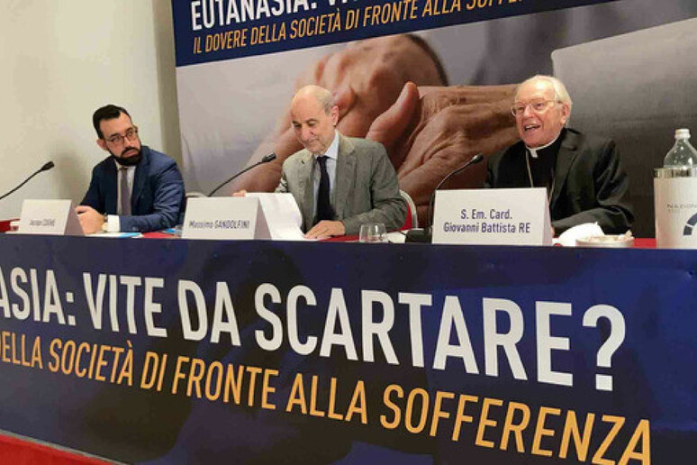 - RIPRODUZIONE RISERVATA