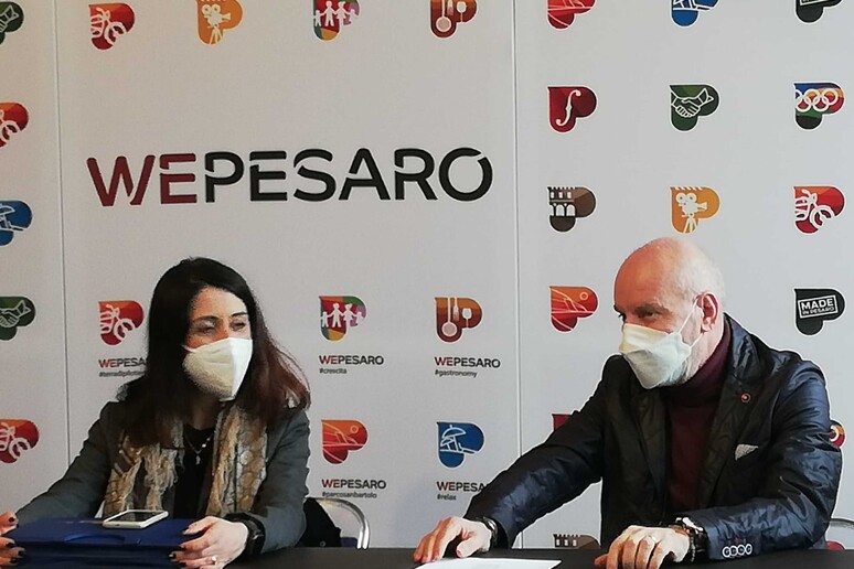 - RIPRODUZIONE RISERVATA