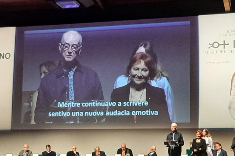 - RIPRODUZIONE RISERVATA