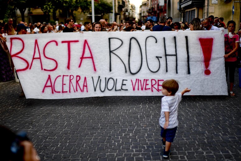 - RIPRODUZIONE RISERVATA