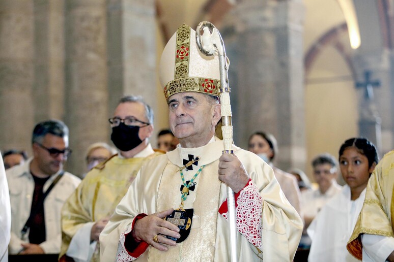- RIPRODUZIONE RISERVATA