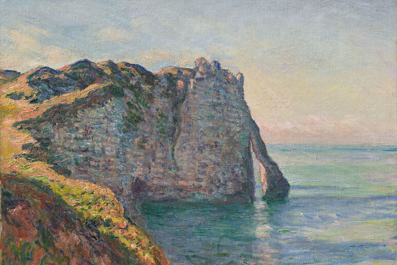 - RIPRODUZIONE RISERVATA
