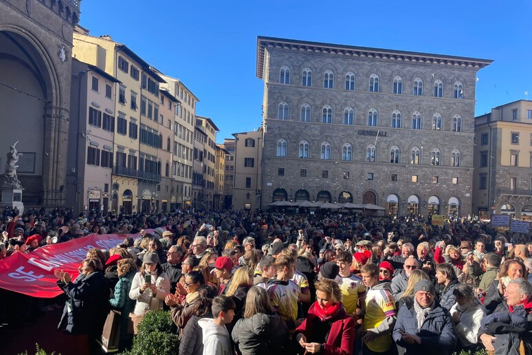 - RIPRODUZIONE RISERVATA