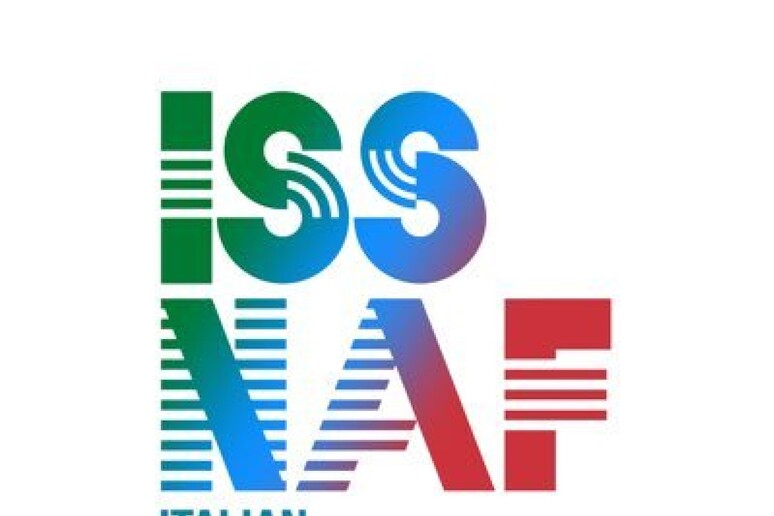 - RIPRODUZIONE RISERVATA