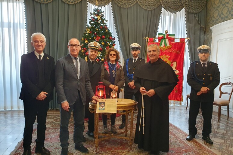 -     RIPRODUZIONE RISERVATA
