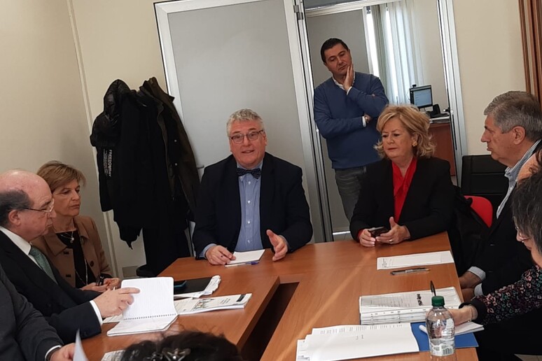 - RIPRODUZIONE RISERVATA
