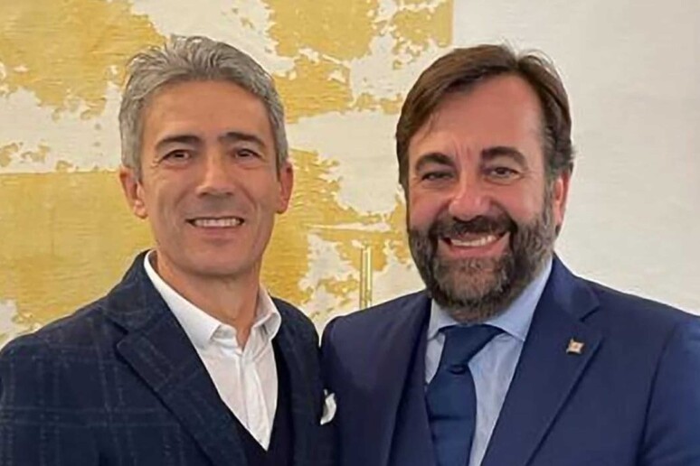 - RIPRODUZIONE RISERVATA