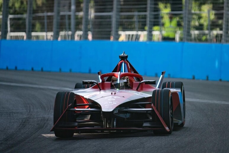 Formula E: Dennis vince gara 2 nell 'e-prix di Roma © ANSA/Web