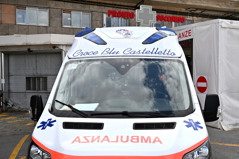 - RIPRODUZIONE RISERVATA