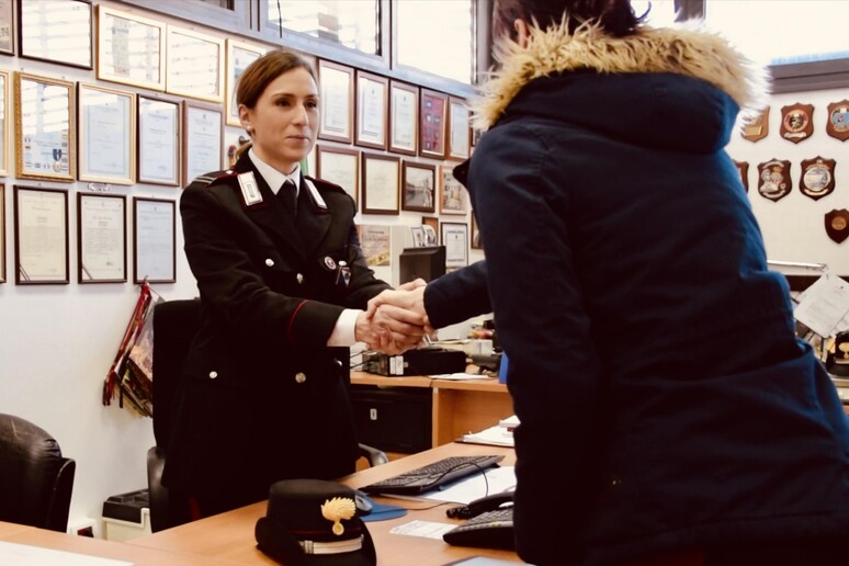 Carabinieri impegnati contro la violenza di genere - RIPRODUZIONE RISERVATA