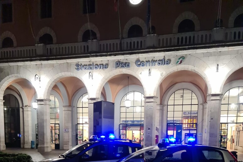 - RIPRODUZIONE RISERVATA