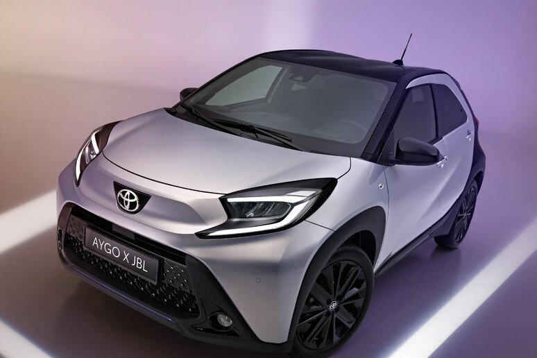 Toyota Aygo X JBL - RIPRODUZIONE RISERVATA