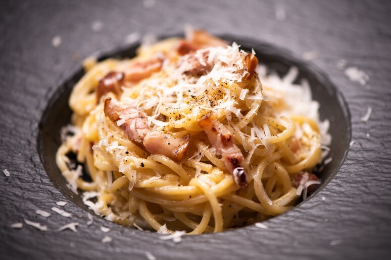 Pasta alla carbonara - RIPRODUZIONE RISERVATA