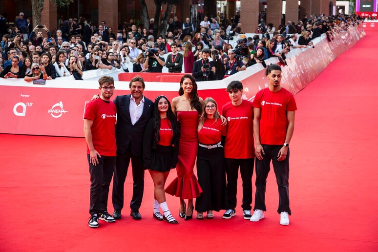 Elodie alla Festa di Roma con i Ragazzi di Save The Children (Credit: Francesco Alesi) - RIPRODUZIONE RISERVATA