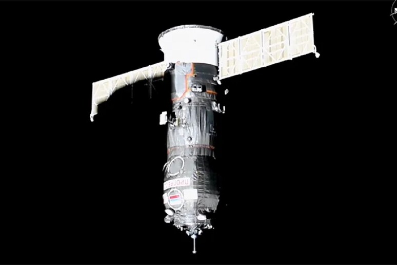 La navetta cargo Progress MS-29 prima dell’aggancio alla Stazione spaziale (fonte: Nasa) - RIPRODUZIONE RISERVATA