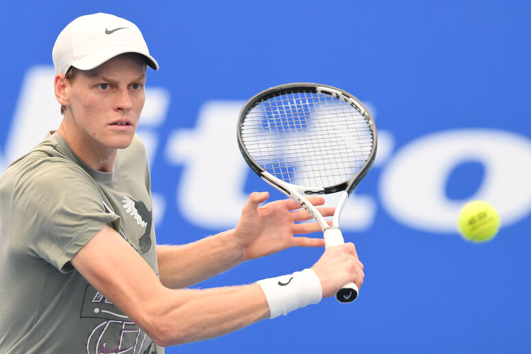 Atp Finals: primo allenamento per Sinner al Circolo della Stampa - RIPRODUZIONE RISERVATA