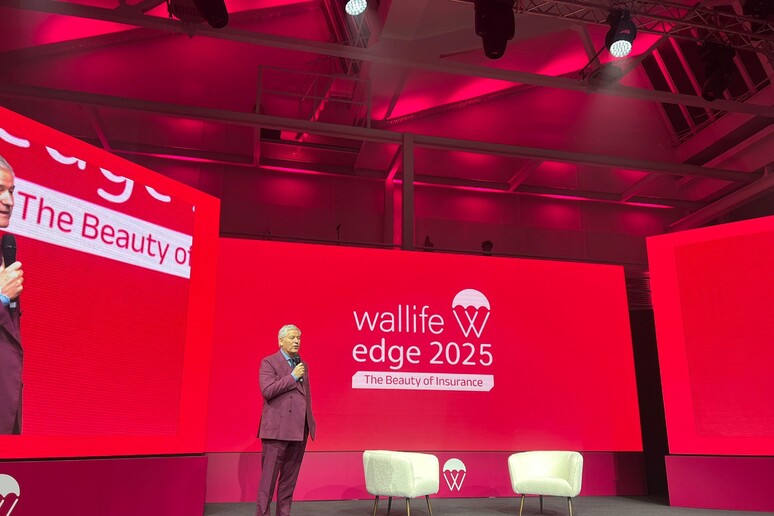 Fabio Sbianchi, ceo e fondatore di Wallife, all 'evento  'Edge 2025-The Beauty of Insurance ' - RIPRODUZIONE RISERVATA