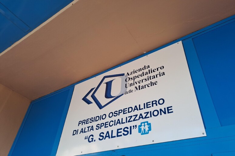 - RIPRODUZIONE RISERVATA