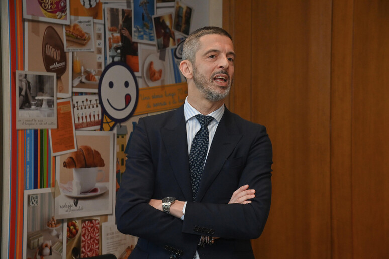 -     RIPRODUZIONE RISERVATA