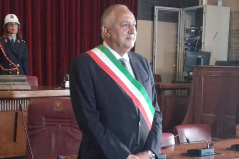 Estorsioni: sindaco Palermo, processo senza aggravante mafia - RIPRODUZIONE RISERVATA