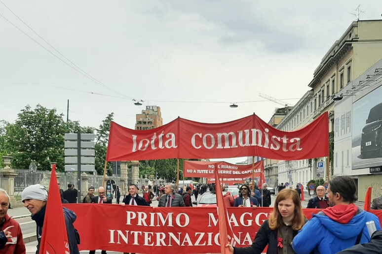 - RIPRODUZIONE RISERVATA