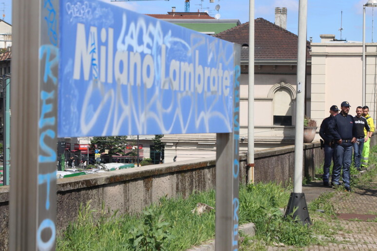 - RIPRODUZIONE RISERVATA
