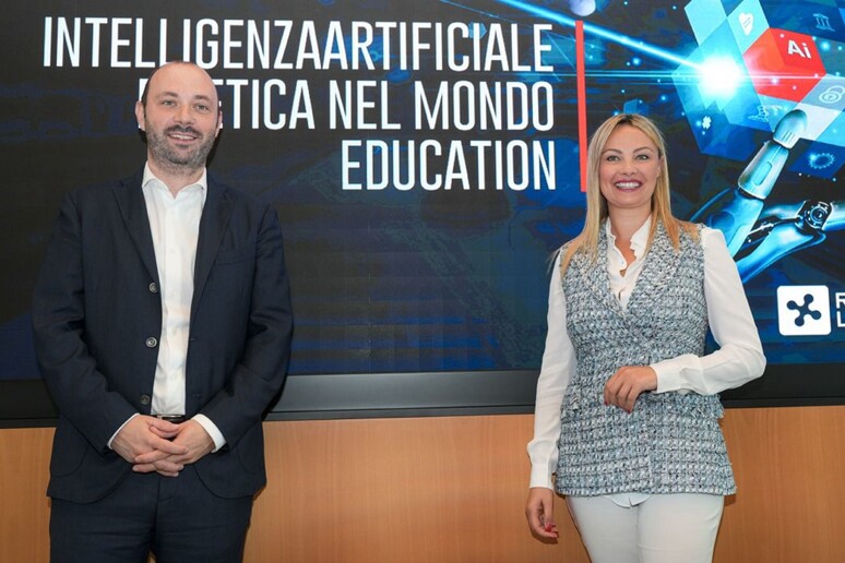- RIPRODUZIONE RISERVATA