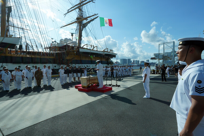 Comandante Vespucci, orgoglio rappresentare Italia nel mondo - RIPRODUZIONE RISERVATA