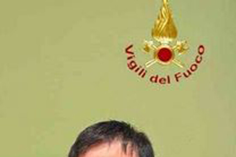 - RIPRODUZIONE RISERVATA