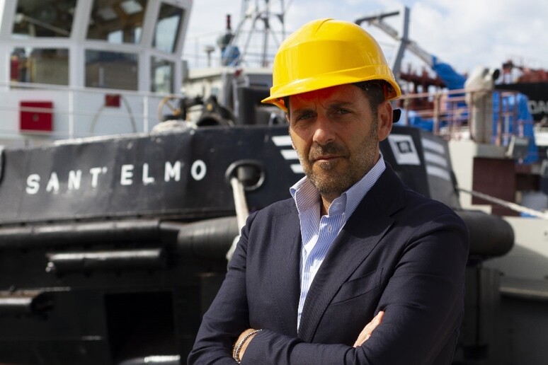 - RIPRODUZIONE RISERVATA