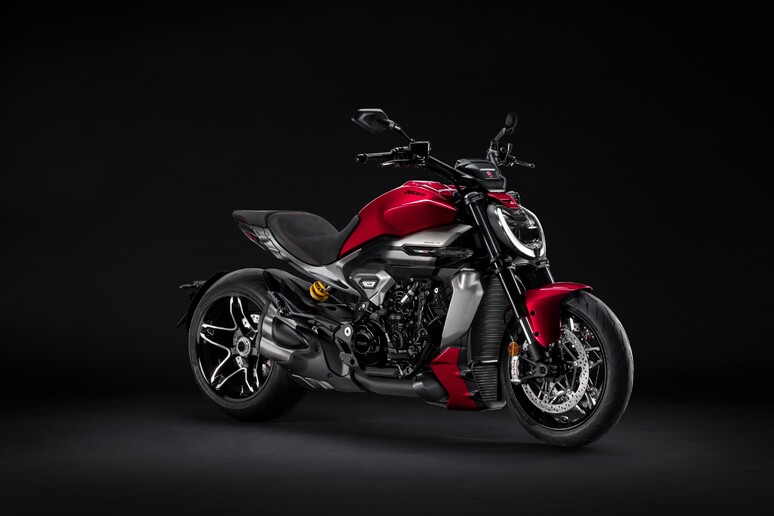 XDiavel V4 è la nuova sport cruiser con ricetta Ducati - RIPRODUZIONE RISERVATA