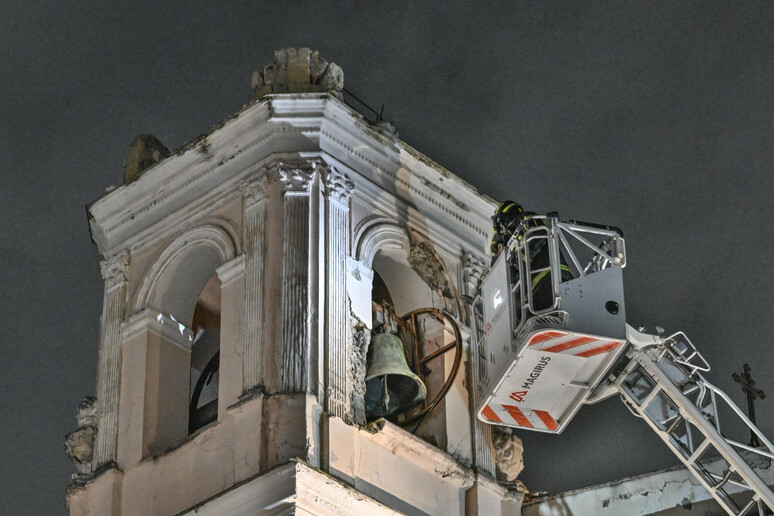 © ANSA/CIRO FUSCO