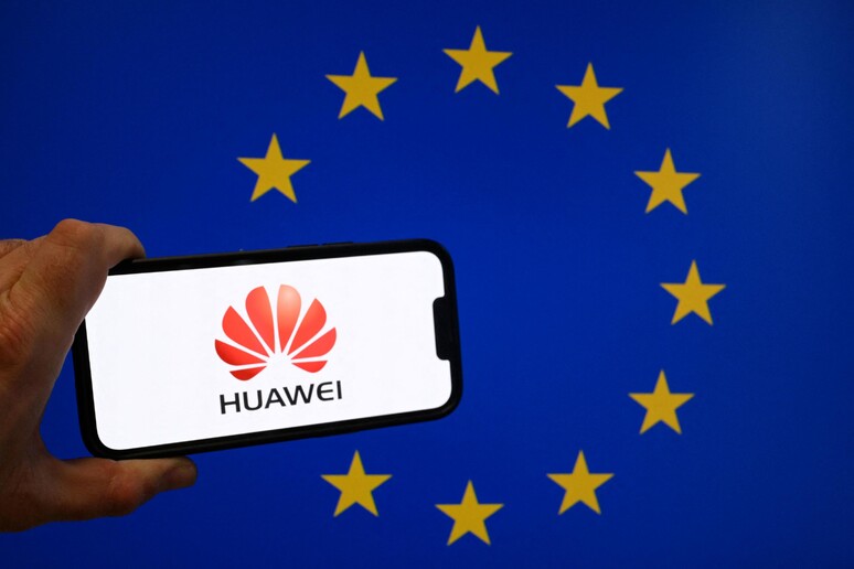 Il Parlamento europeo riceve notifica indagine su caso Huawei © ANSA/AFP