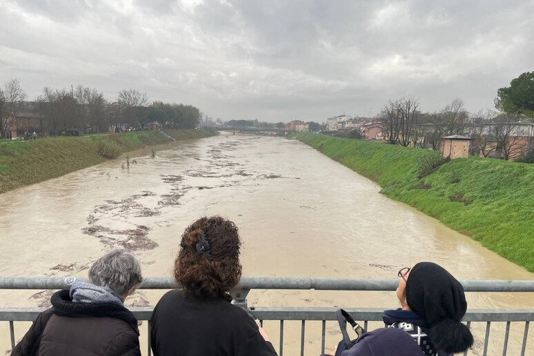 - RIPRODUZIONE RISERVATA