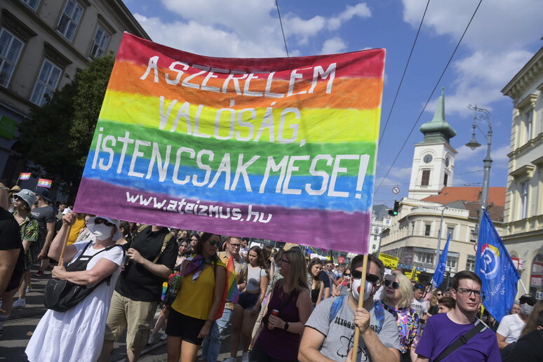 Ungheria: il Parlamento approva la legge per vietare il Pride - RIPRODUZIONE RISERVATA